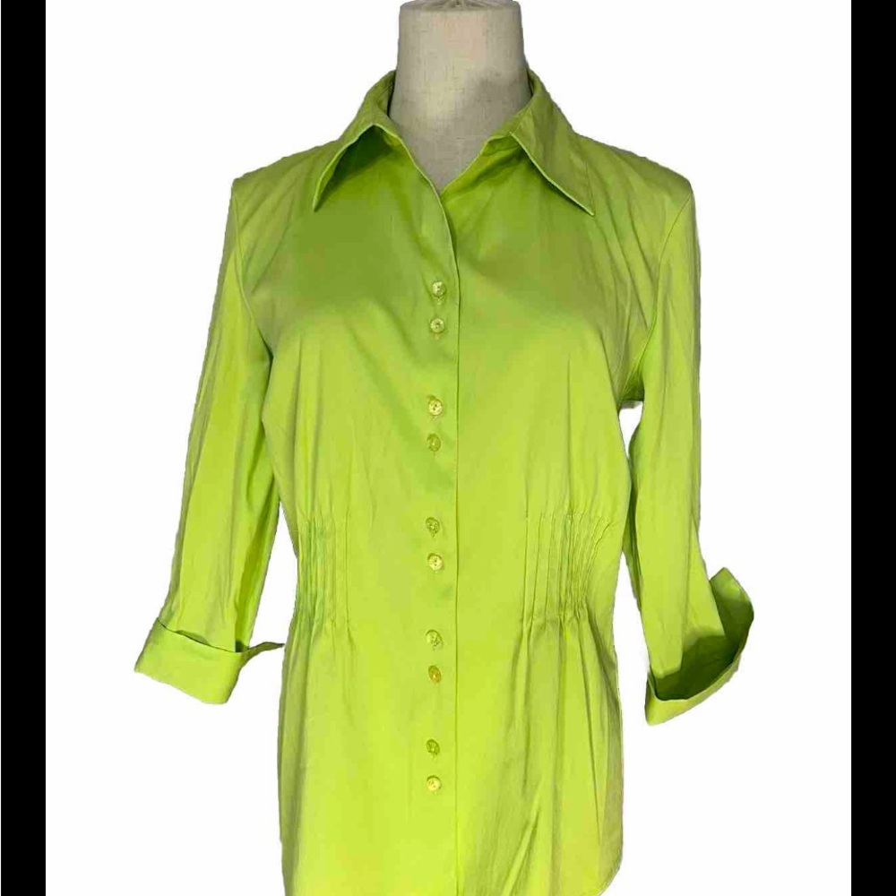 Scott Taylor Women’s Medium Mint Green Button Down Shirt 3/4